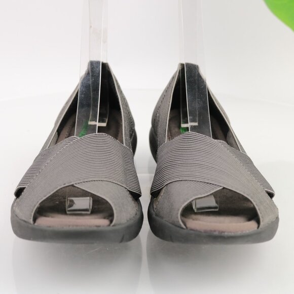 BareTraps Womens Kami Slip On Shoe Size 7.5 Black Gray Elastic Sporty Comfy Flat - Picture 2 of 10